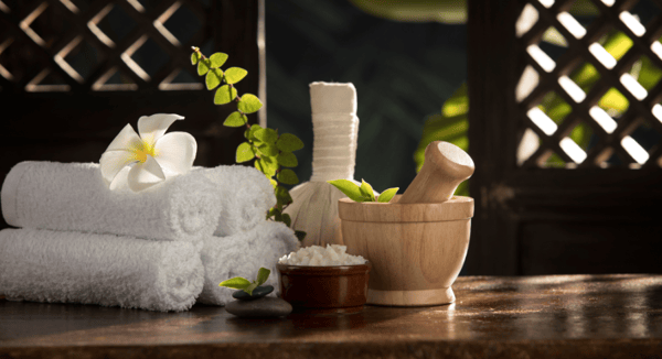 UNIVERSAL INSURANCE PROGRAMS Unveils New Broker Portal For Salons and Day Spas Powered by INSTANDA's Digital Platform