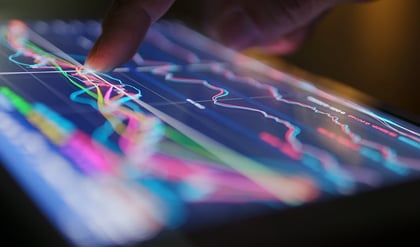 Reporting-imagery-tablet